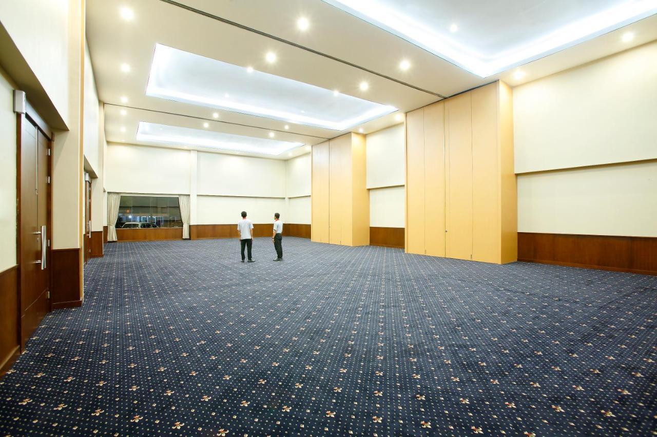 Amaris Hotel Muara Bungo - Jambi Εξωτερικό φωτογραφία