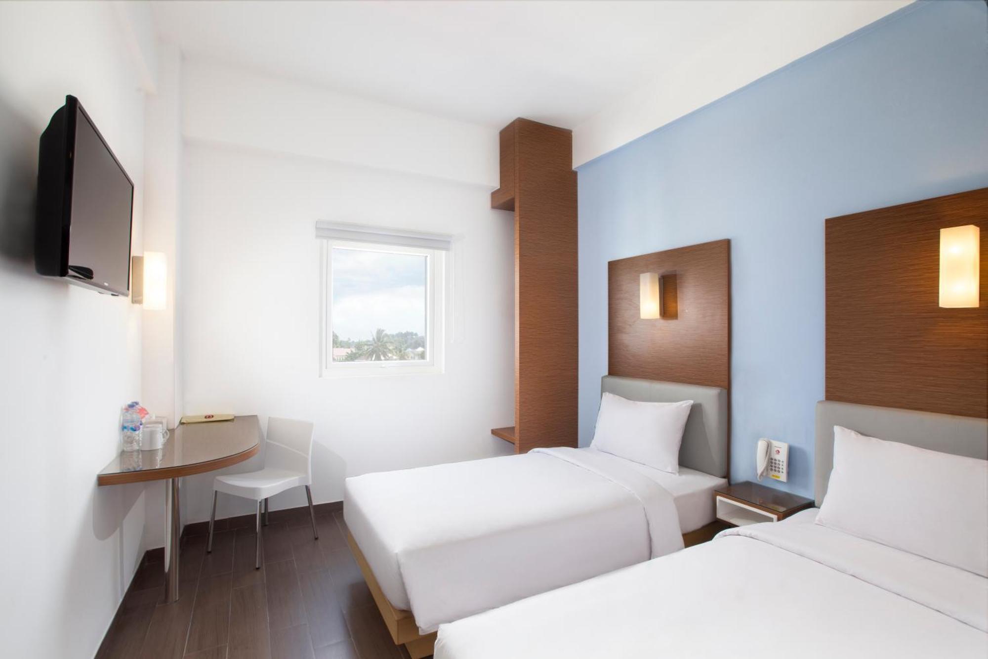 Amaris Hotel Muara Bungo - Jambi Εξωτερικό φωτογραφία